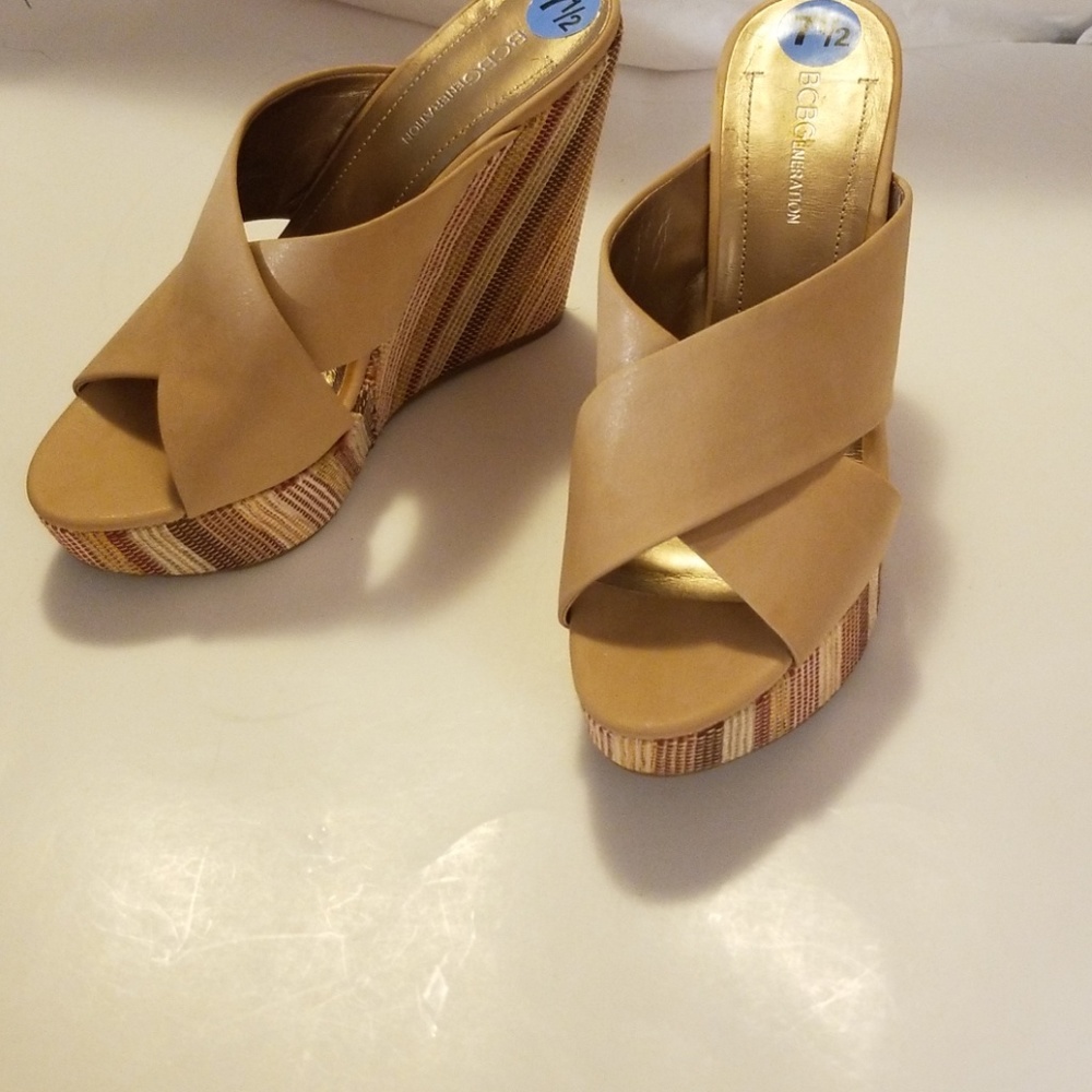 womans size 7.5 BCBGenration wedges